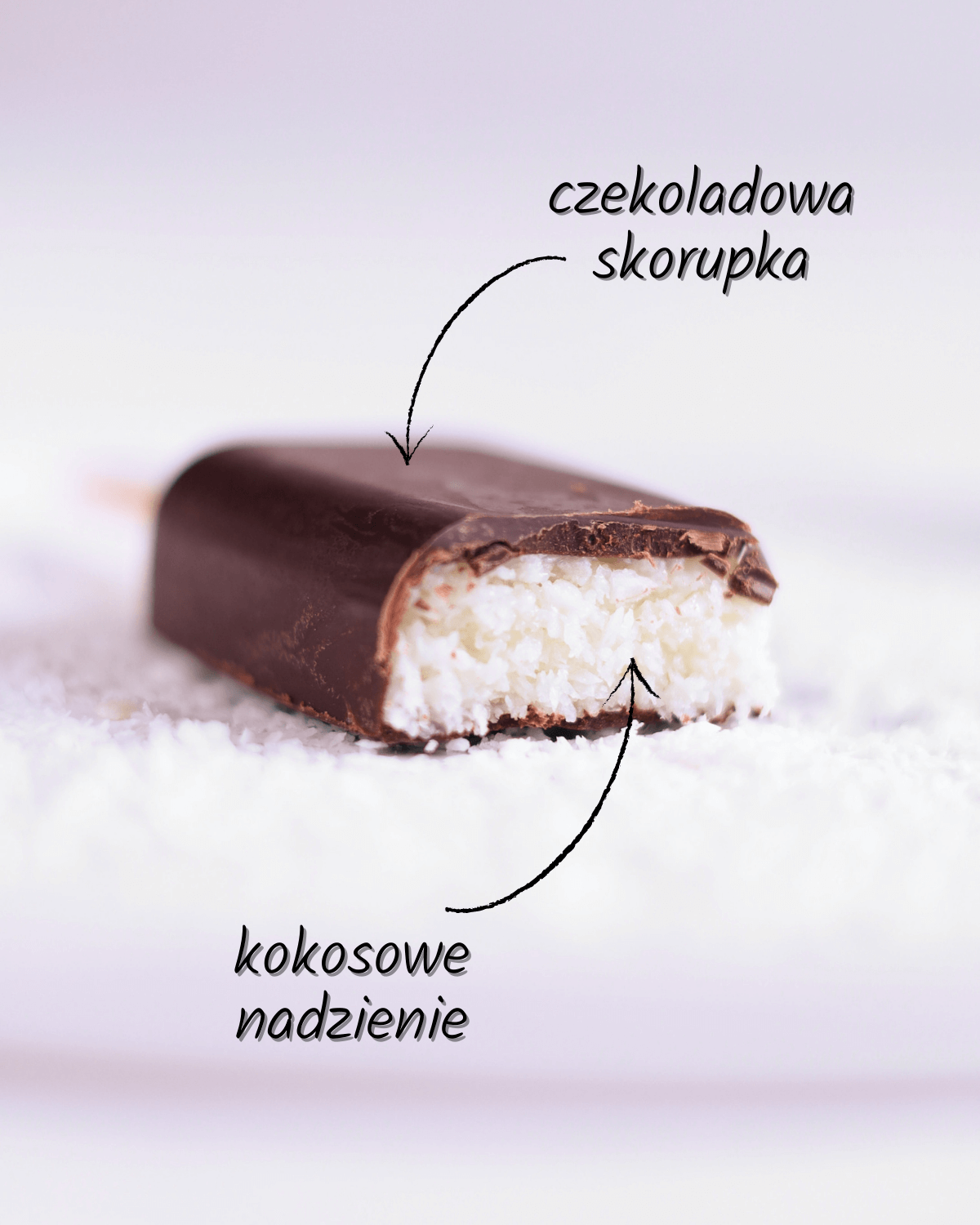 cakesicles bounty czyli kokosowy batonik w deserowej czekoladzie na patyku