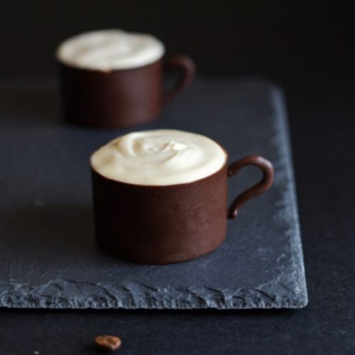 czekoladowe kubki kawy link w bio