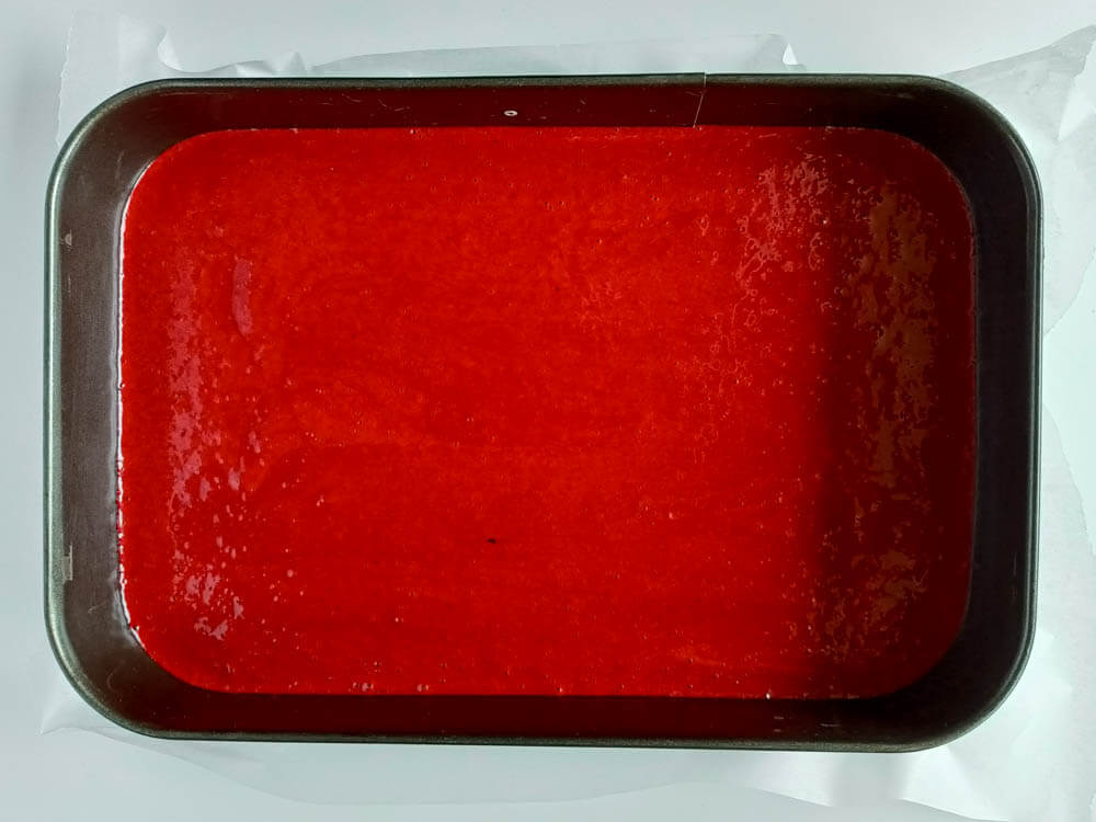 przygotowanie ciasta red velvet cake