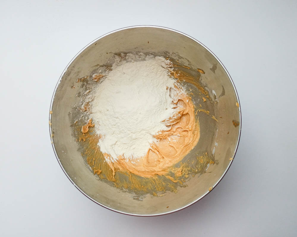 przygotowanie cookie dough - miksowanie składników