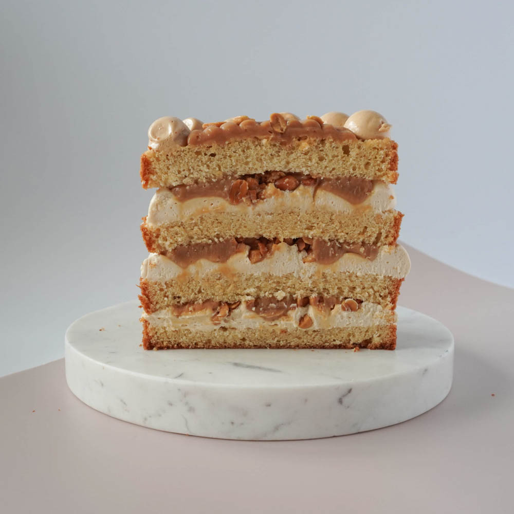 Tort snickers - karmel i orzeszki ziemne - Ada Lal (Ptiszu)