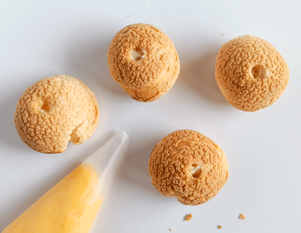 Nadziewanie ptysi lemon curdem