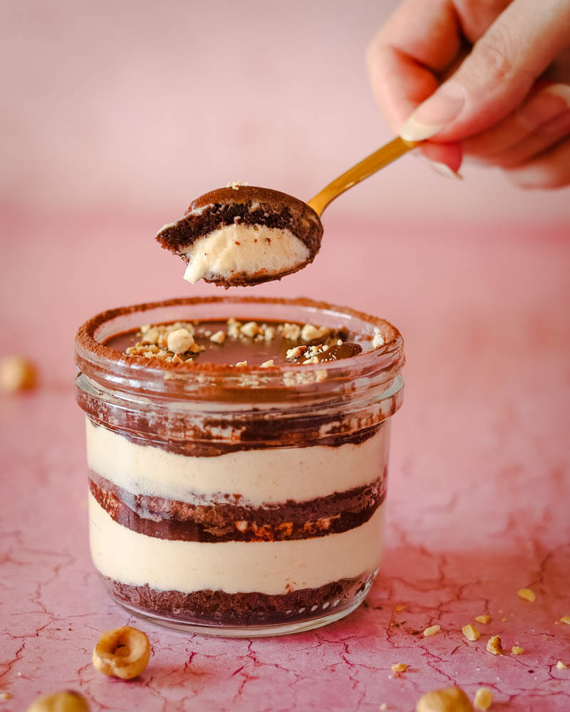 Laskowe tiramisu z kakaowymi biszkoptami i ganache czekoladowym