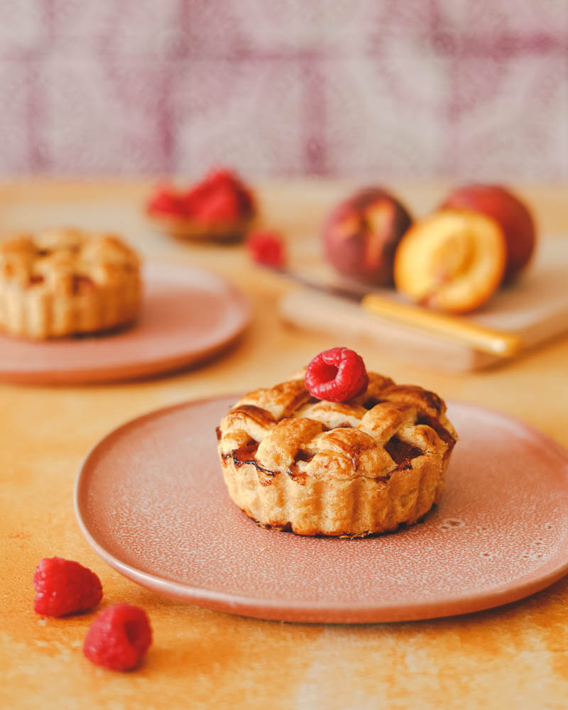 Melba mini pie - tartaletka brzoskwinia / malina