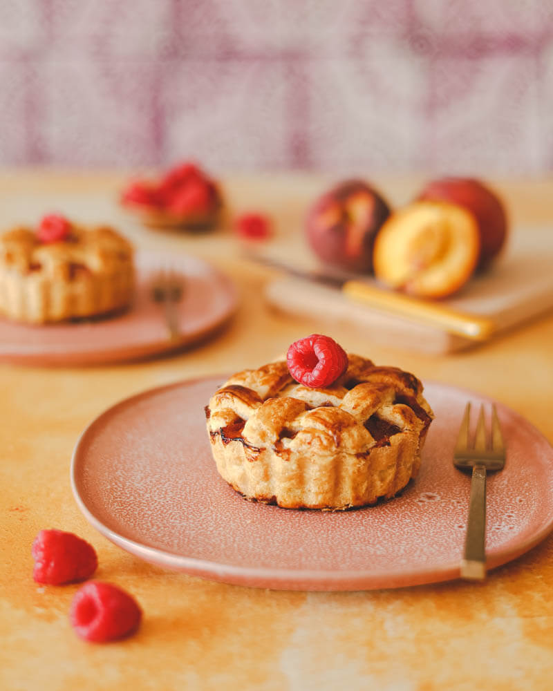 Melba mini pie - tartaletka brzoskwinia / malina