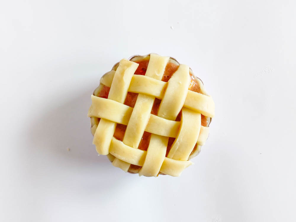 Przygotowanie kratki z ciasta kruchego