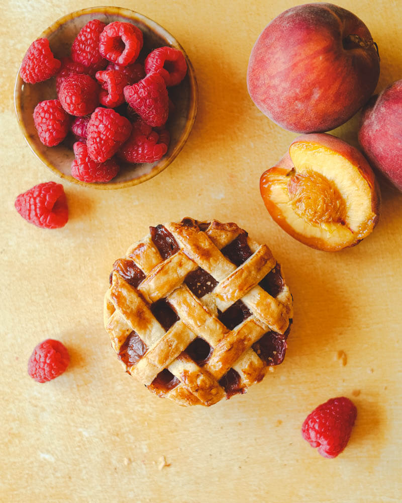 Melba mini pie - tartaletka brzoskwinia / malina