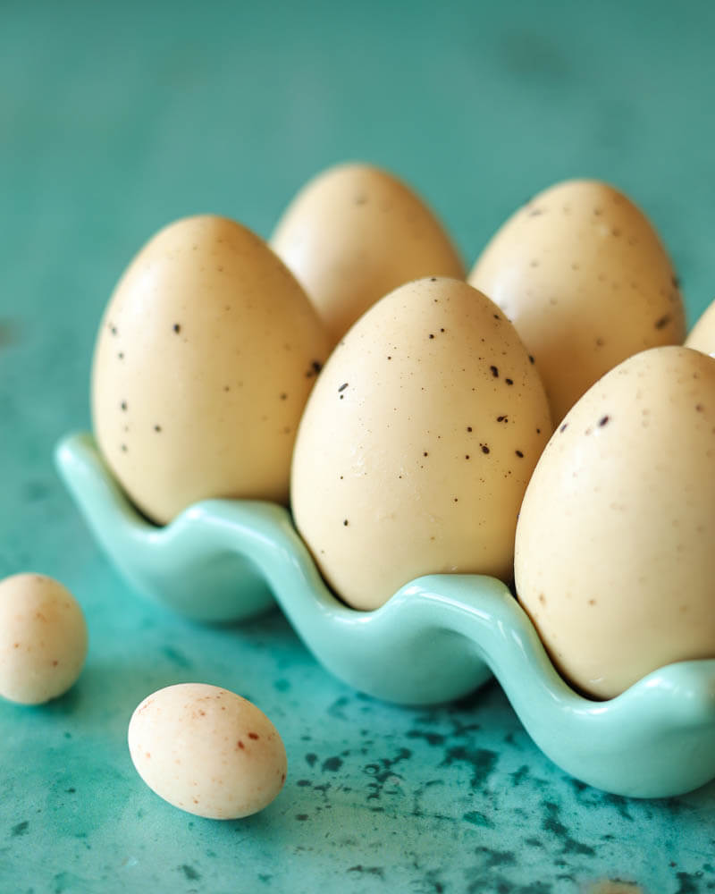 Monoporcje jajka - kokosowa namelaka / coulis mango-marakuja